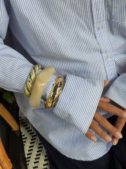 Eivora striped bangle – green/white/gold
