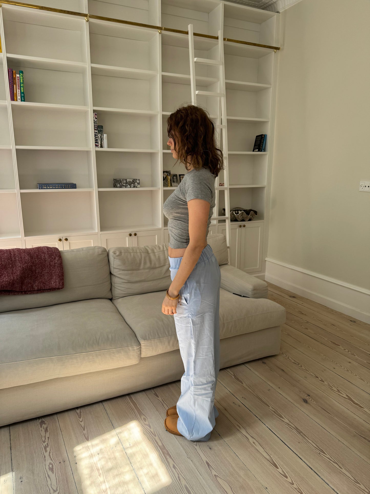 "you look good" label pants  - blue/white