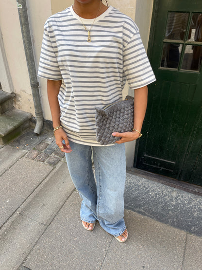 Crochet clutch - Dark grey