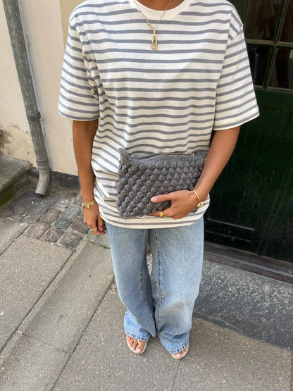 Crochet clutch - Dark grey